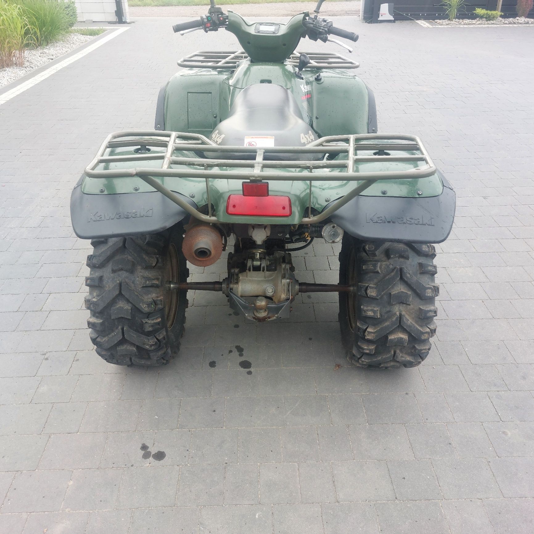 Kawasaki kvf650.