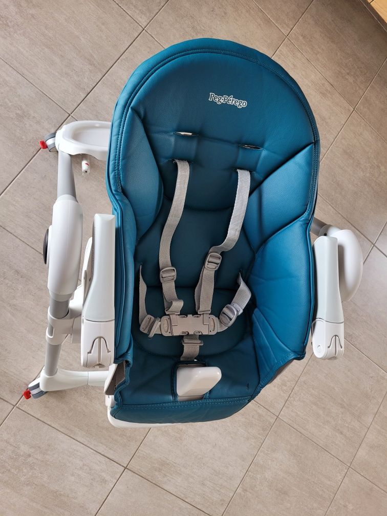 Krzesełko dziecięce Peg Perego Prima Pappa Follow Me