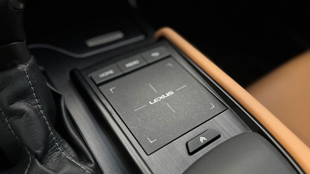 Продам Lexus ES 300 Hybrid 2021 Ідеальний і Максимальний