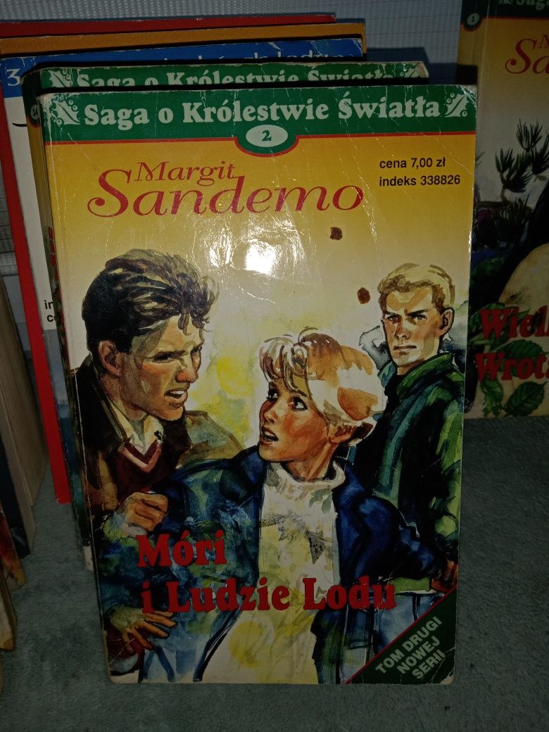 Móri i Ludzie Lodu , Saga o Królestwie Światła 2 , Margit Sandemo.
