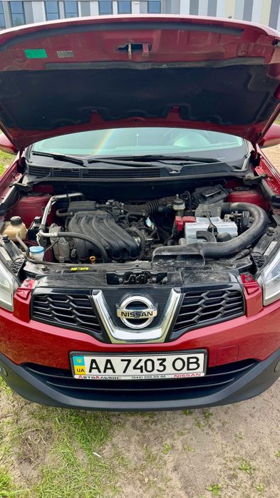 Автомобиль Nissan Qashkai 2013 CVT 1.6