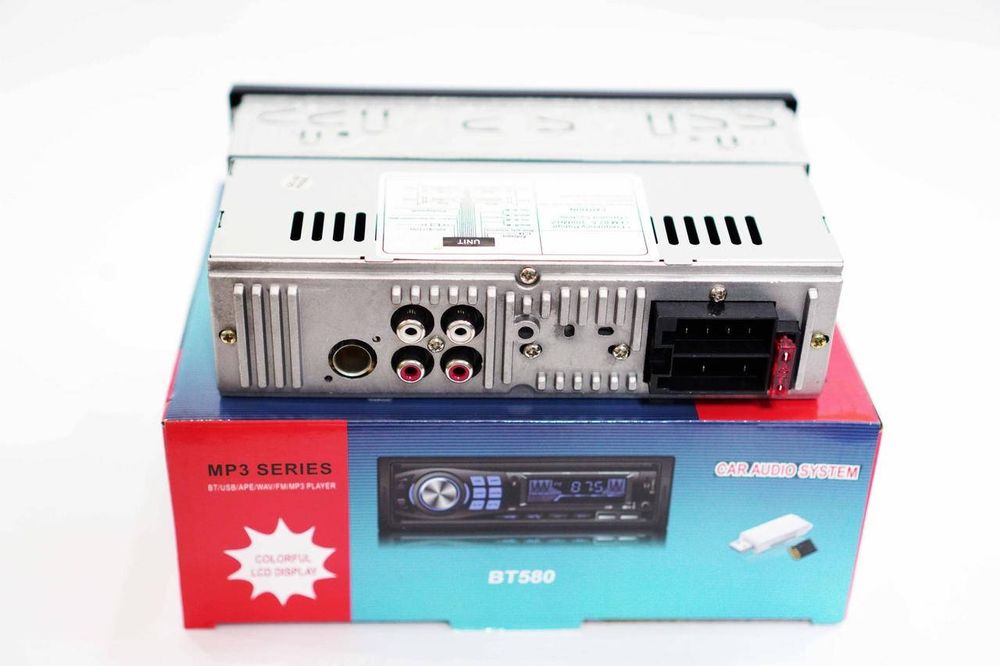 Продам новая автомагнитола