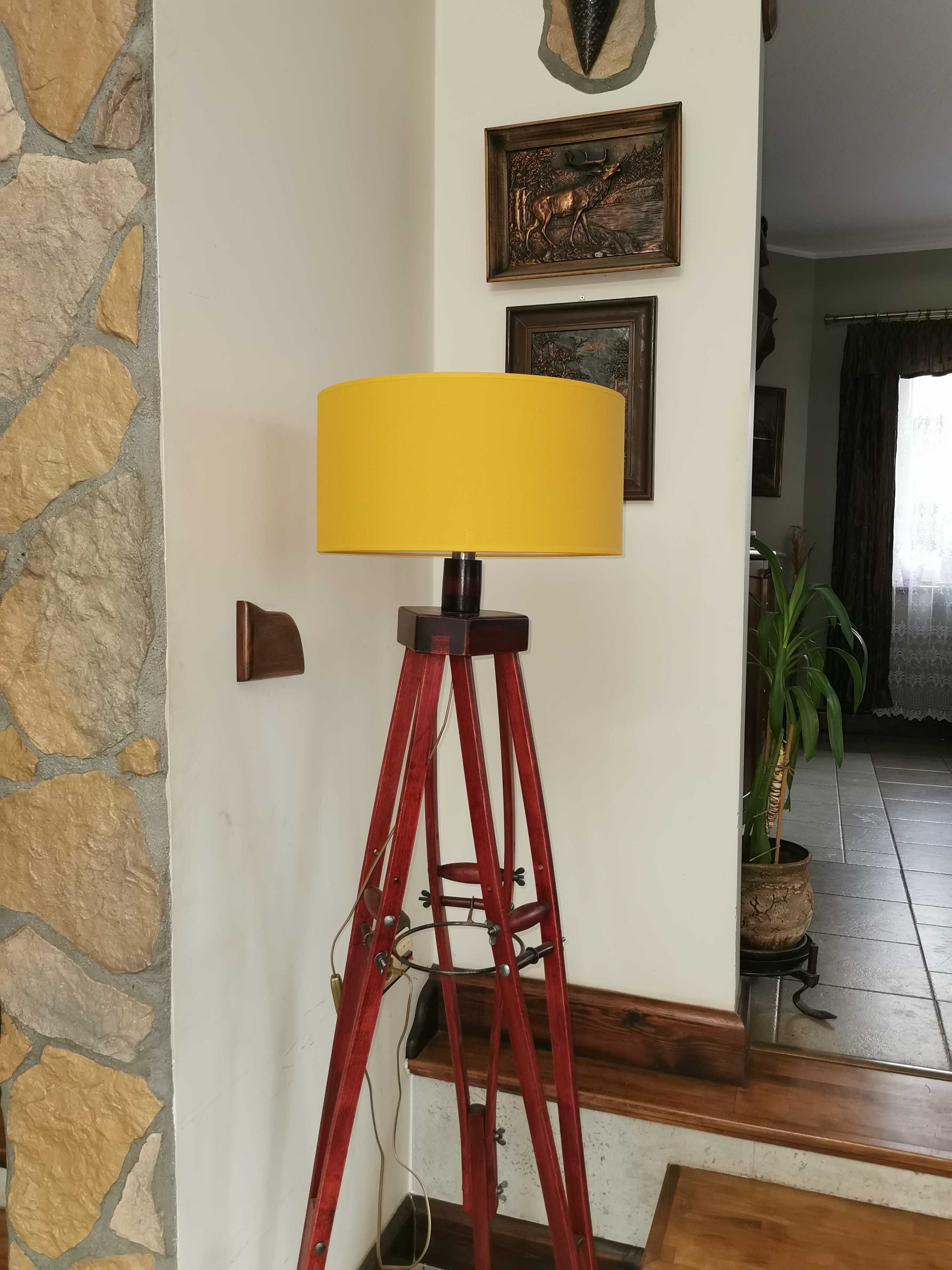 Lampa stojąca ręcznie wykonana