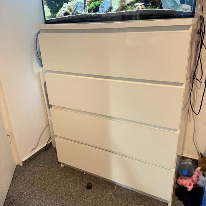 Komoda malm ikea