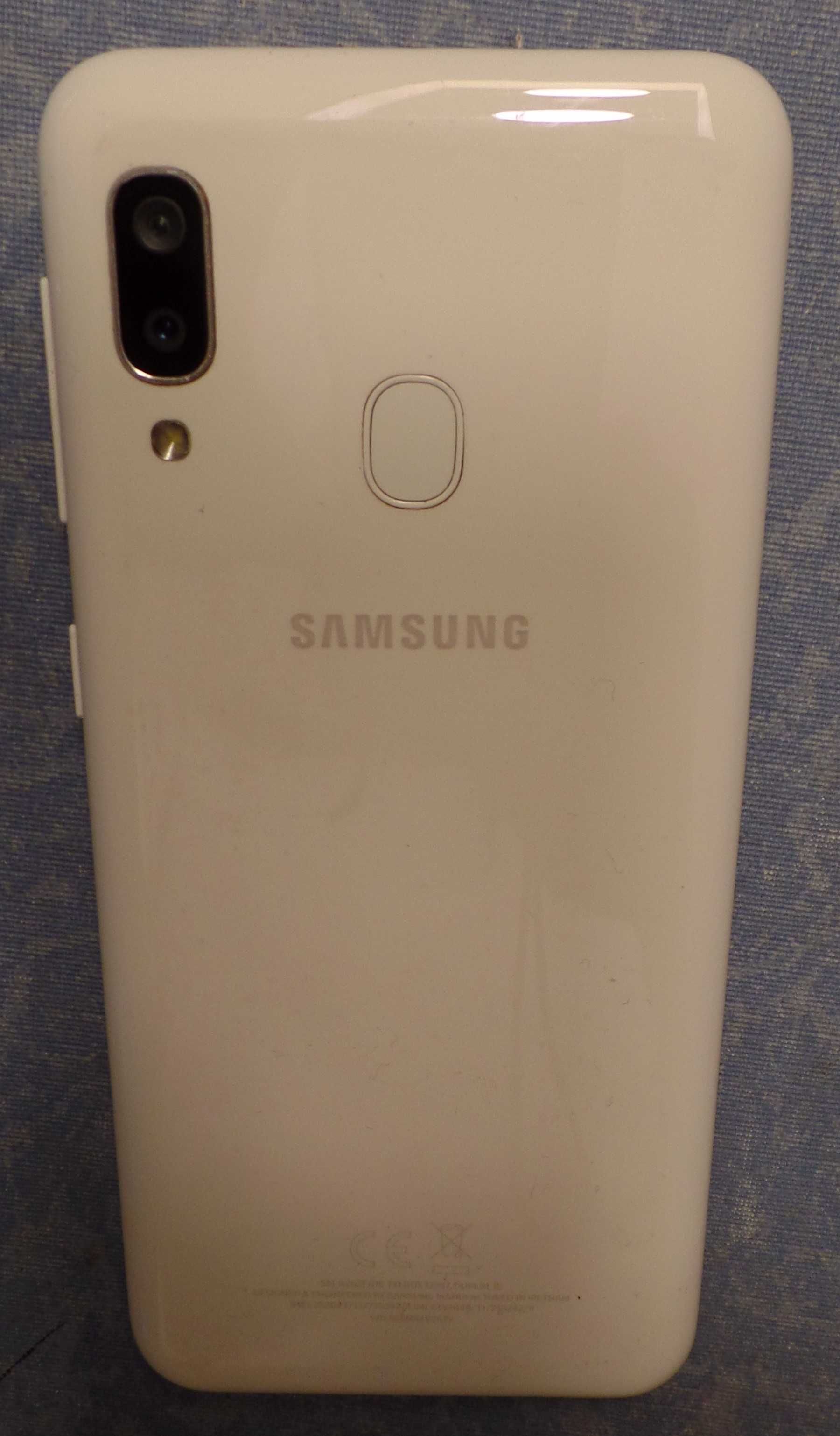 Samsung a 20e a funcionar corretamente sem danos ou avarias