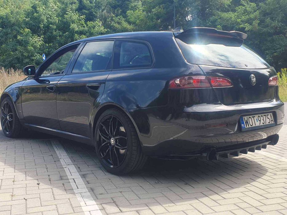 Alfa Romeo 159 SportWagon 1.9jtdm 180 koni, 2 kpl. opon, tuning, daily