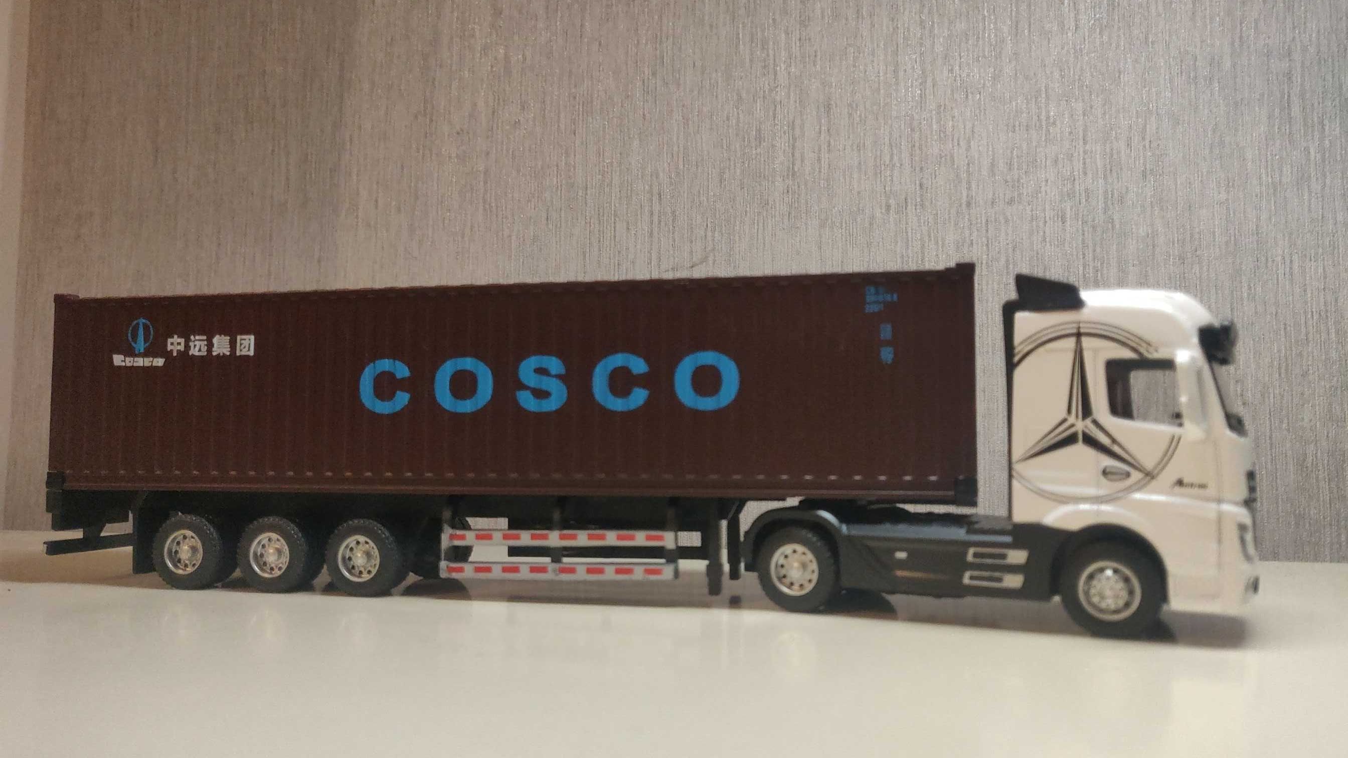 Mercedes Actros + kontener naczepa model duży ciężarówka 1/50