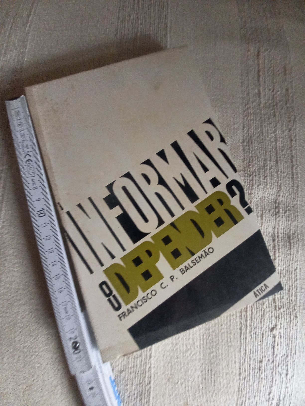 Informar ou Depender? Francisco Pinto Balsemão
