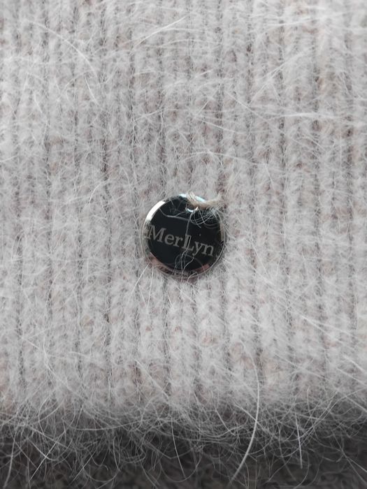 Жіноча шерстяна шапка MerLyn