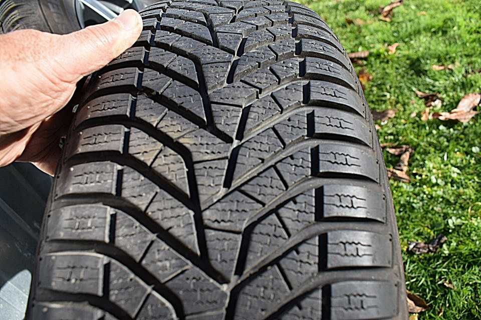 Sprzedam4 felgi aluminiowe ALUTEC 16  5x114,3  z oponami zimowymi