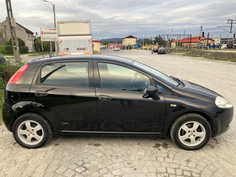 Fiat Punto 1.4 77 koni