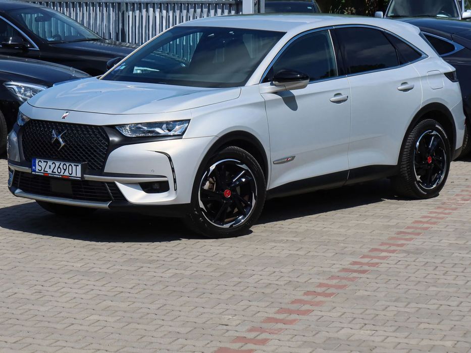 DS Automobiles DS 7 Crossback E-Tense 225ps Performance Line Biała Perła Alkantara Kamera 19 Webasto
