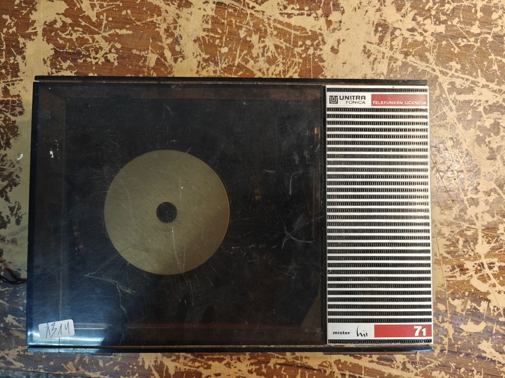 Gramofon UNITRA mister hit 71