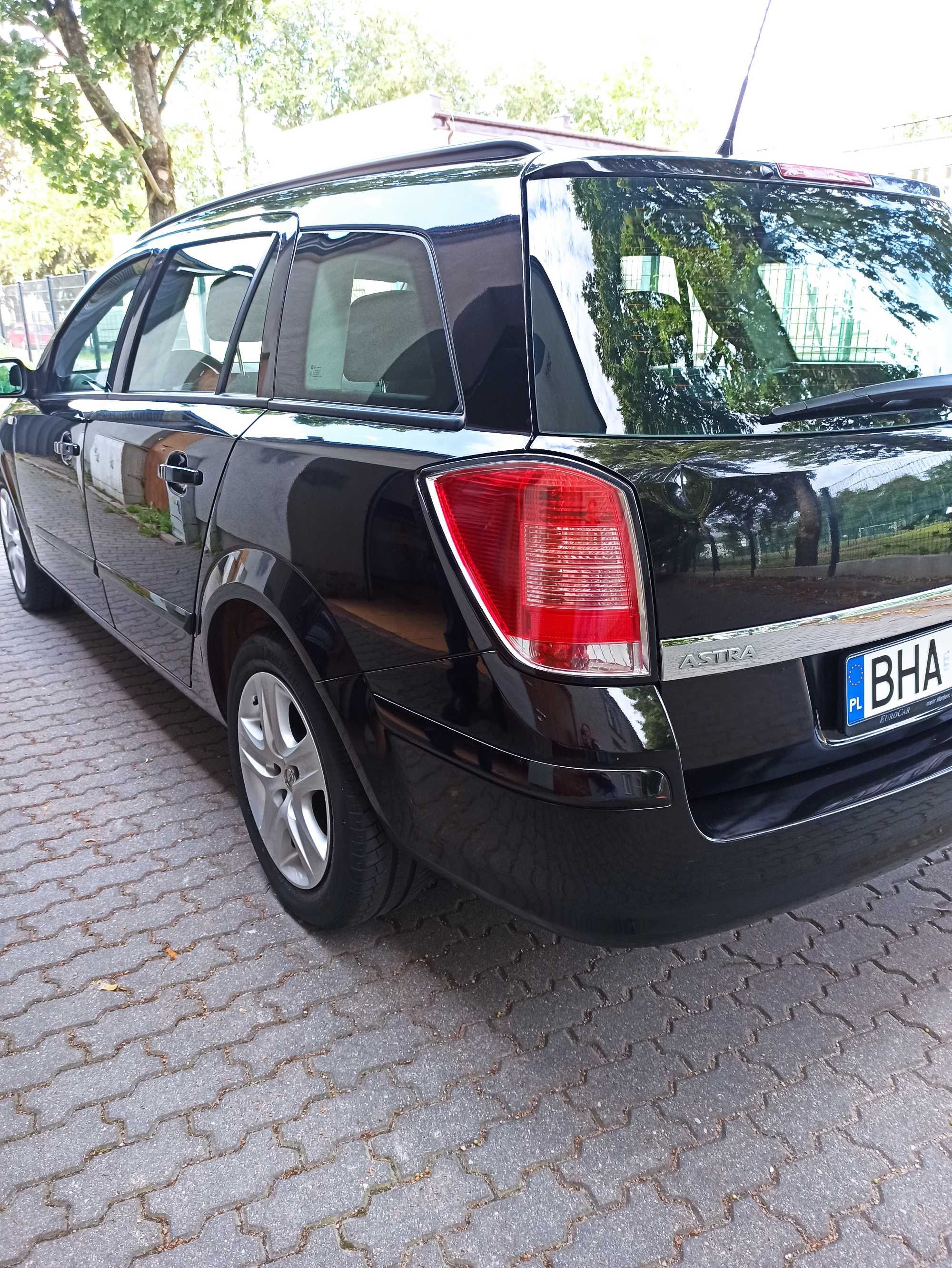 Opel Astra 1,6,115 km, 1-y właściciel w  Polsce, bezwypadkowy, lpg.