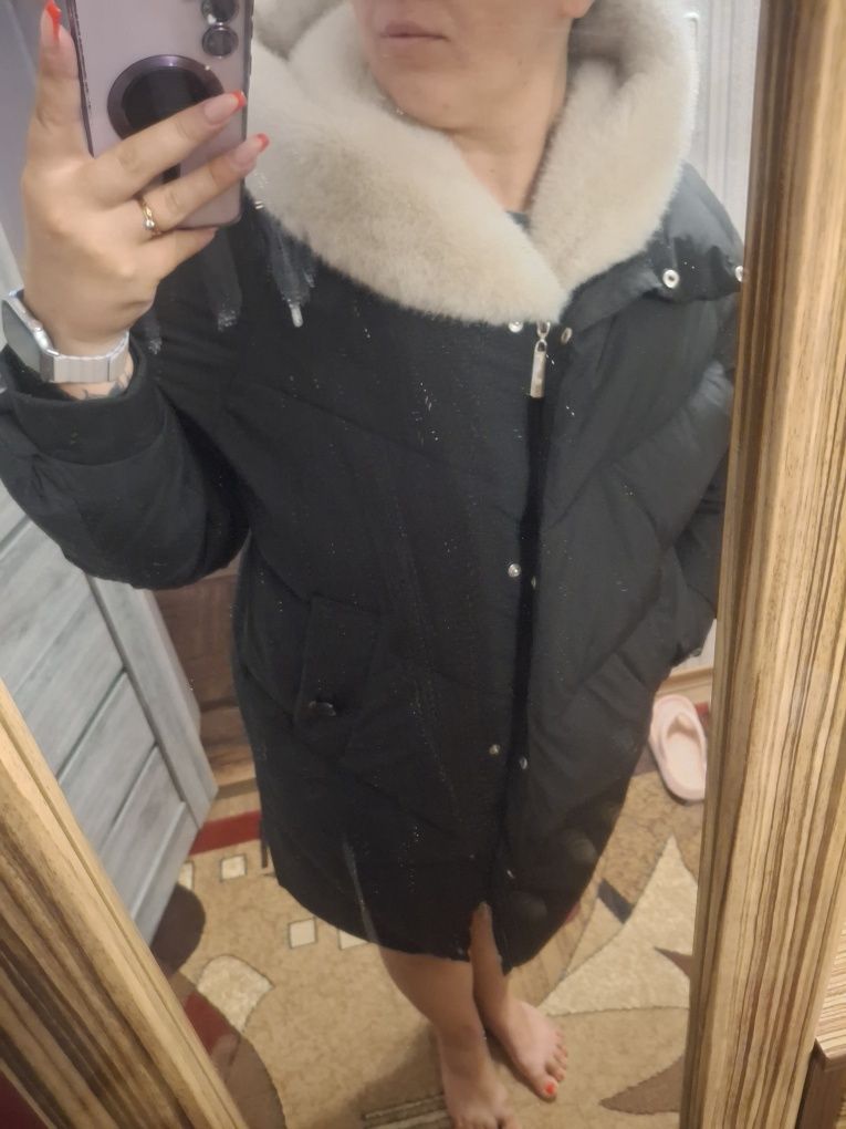 Продам зимове пальто!