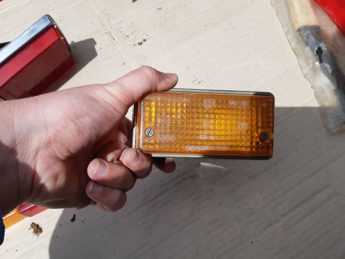 Продам фонарь в сборе на ВАЗ 2101 качество СССР