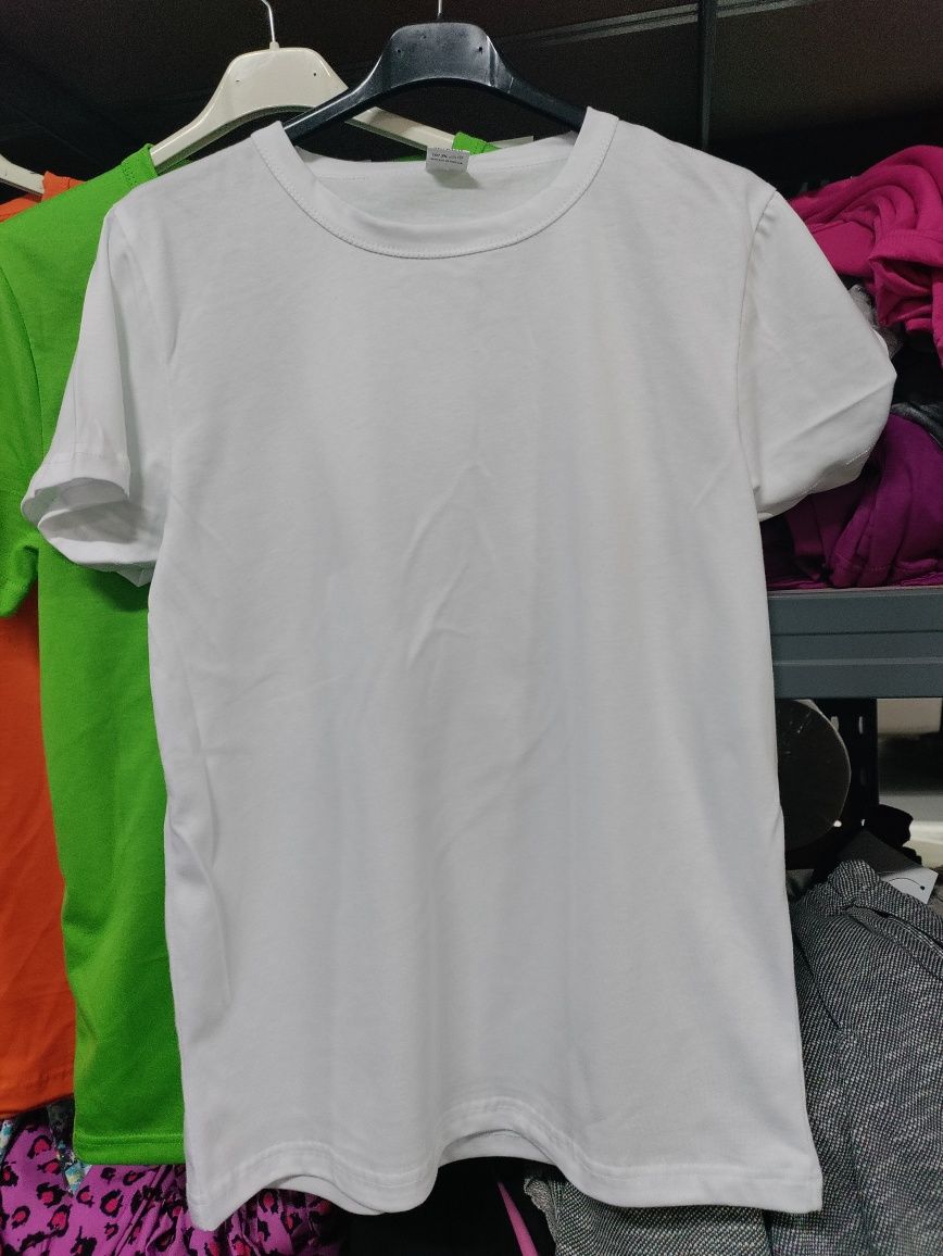 T-shirt 2,20 euros.           Só para REVENDA/por MAYOR