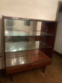 Movel/ vitrine antiga