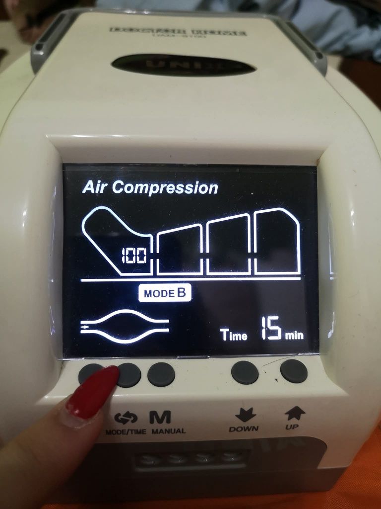 Doctor Home-9100 to urządzenie do drenażu limfatycznego z presją