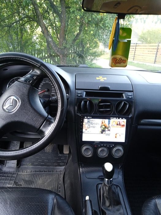 Продам мазду 6 унівесал