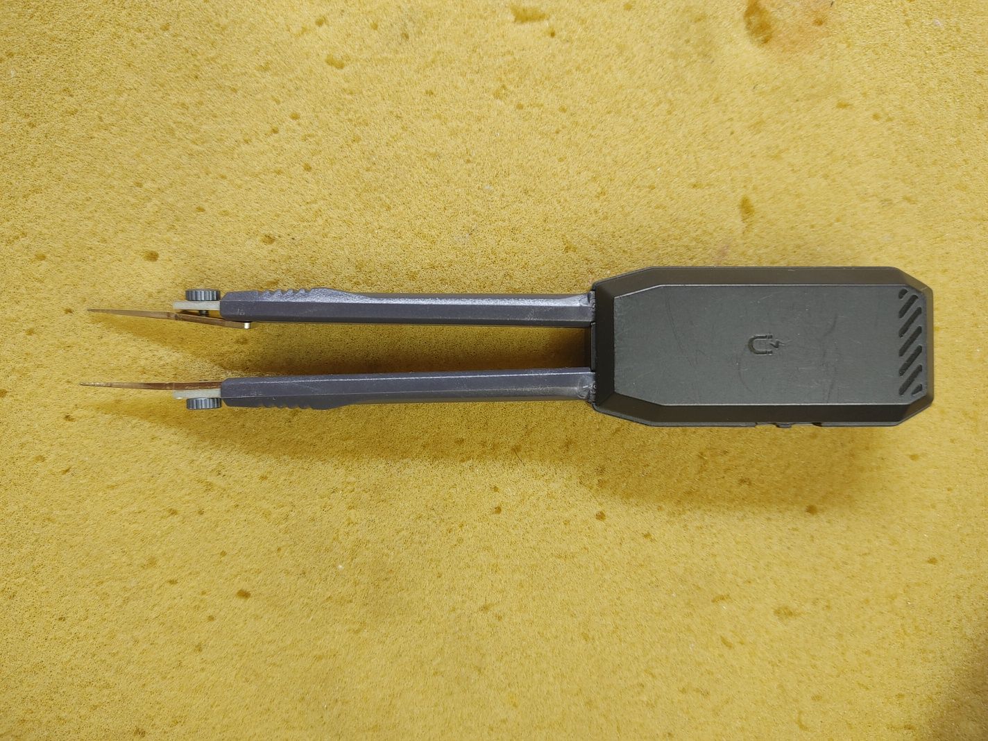 Fnirsi LCR-ST1 тестер
