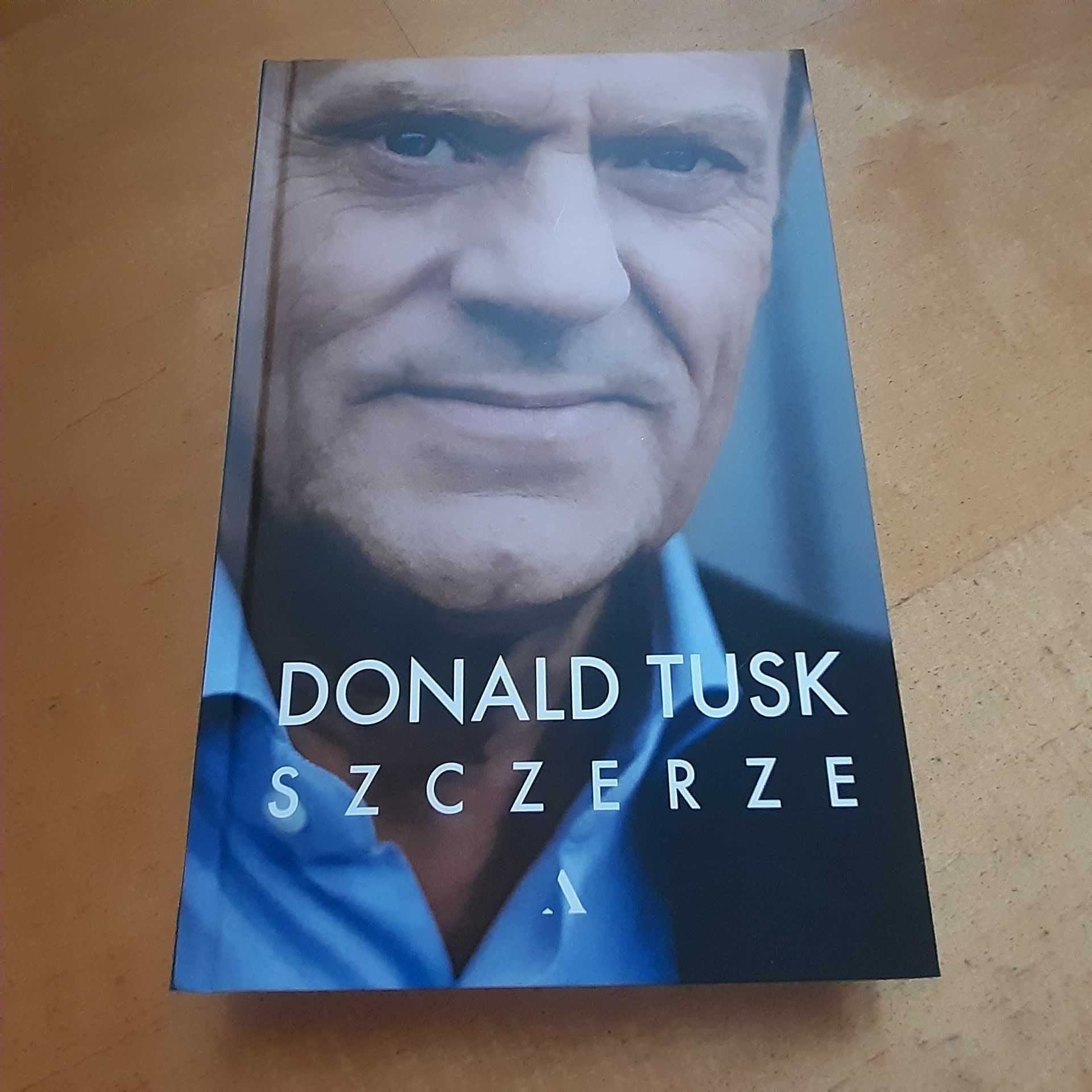 "Szczerze" Donald Tusk twarda okładka