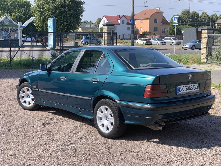 Продам bmw e36 1.8