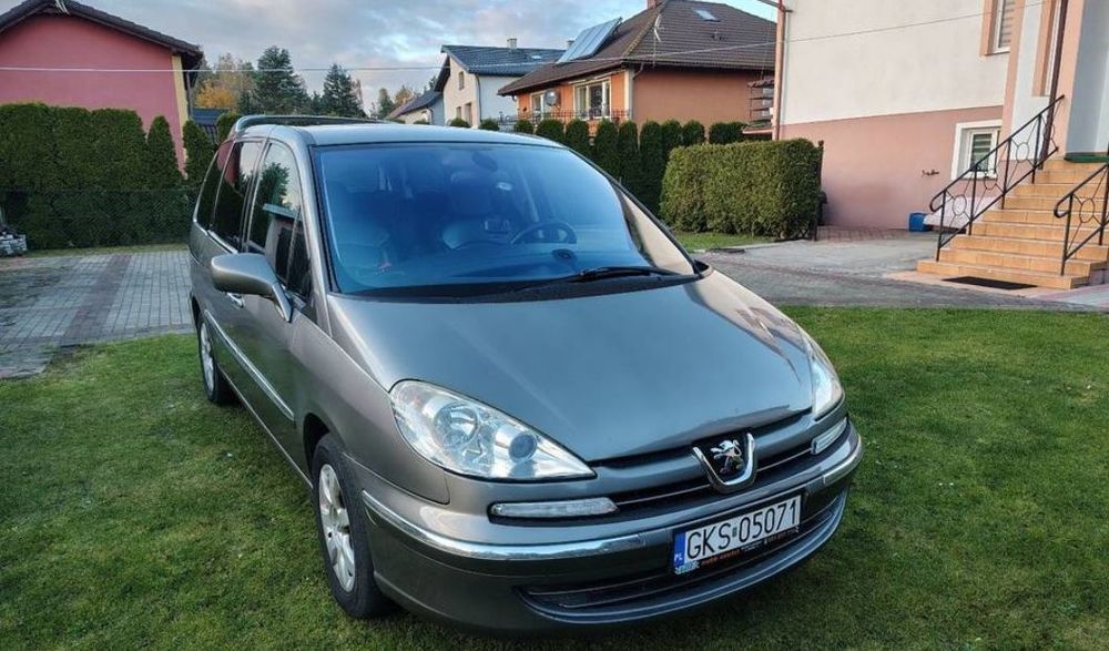 Peugeot 807  wersja premium nawigacja polecam świeżo po przeglądzie i