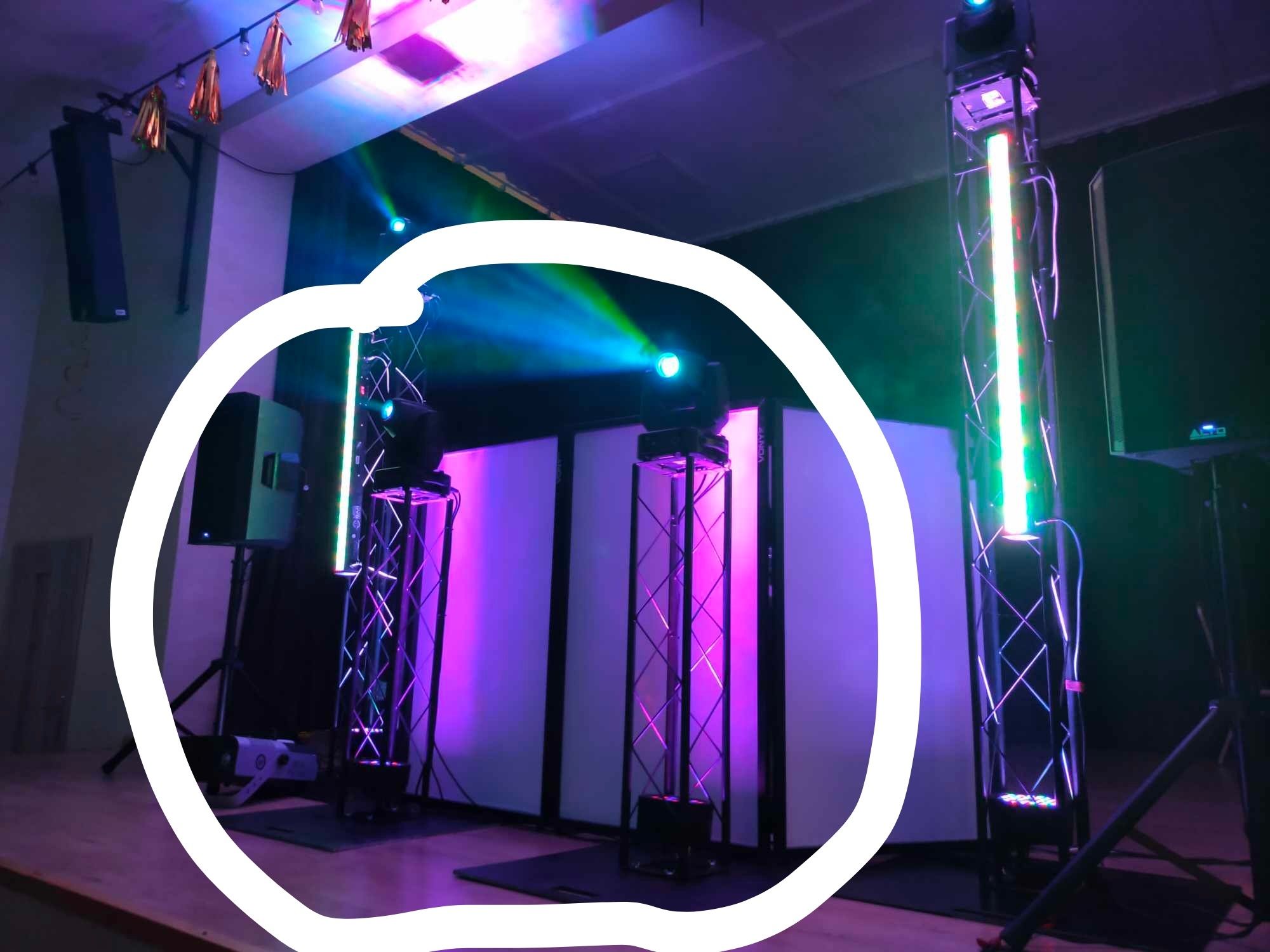 Kratownica tower dj quadro system ruchome głowy