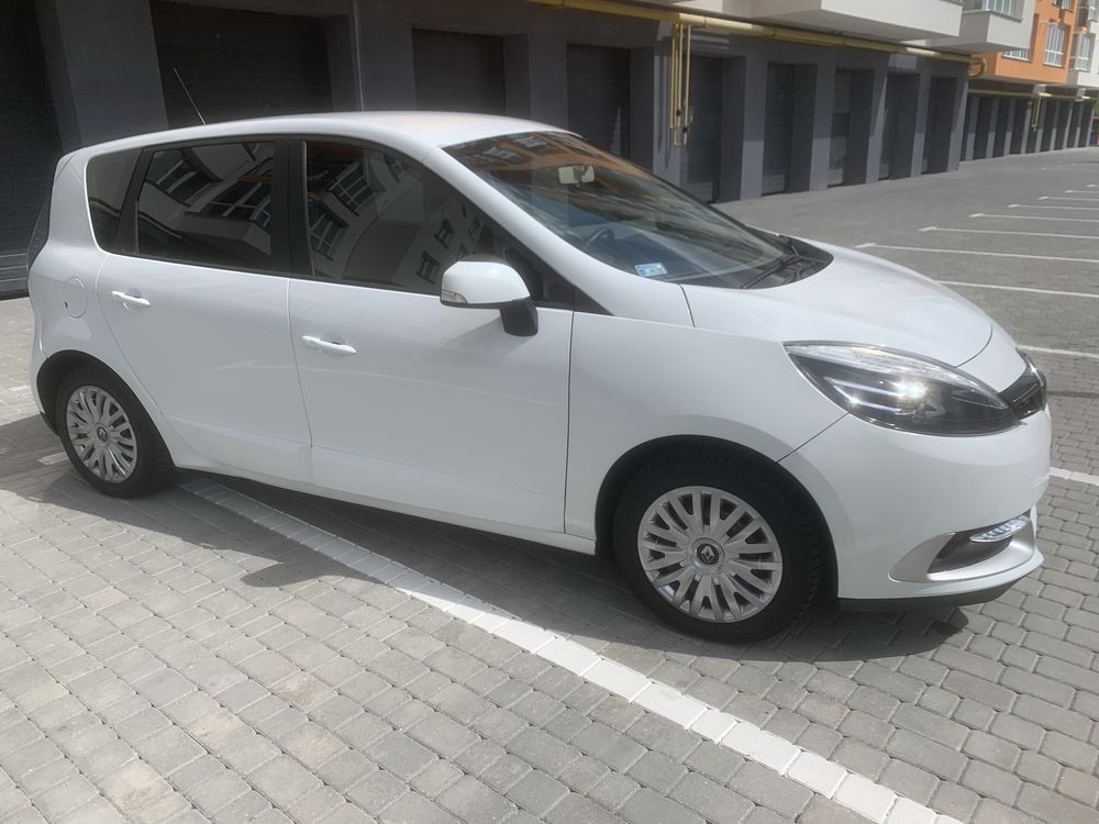 Renault scenic 1.5 tdi