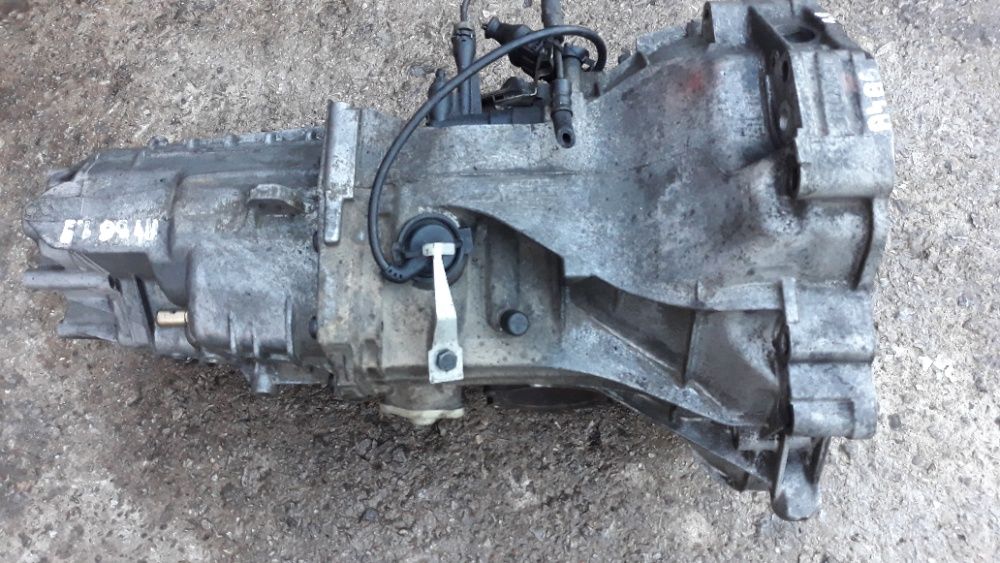 Audi a4b6 a4 b6 1.9TDI skrzynia biegów manual kod-FEC