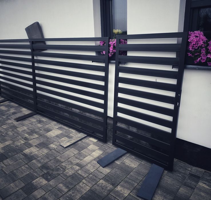 Brama cała metalowa