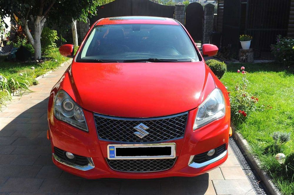 Продам авто Suzuki Kizashi