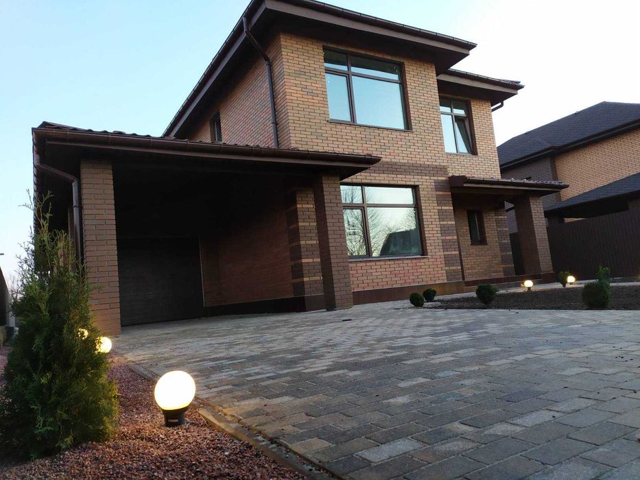 Будівельники. Будуємо котеджі