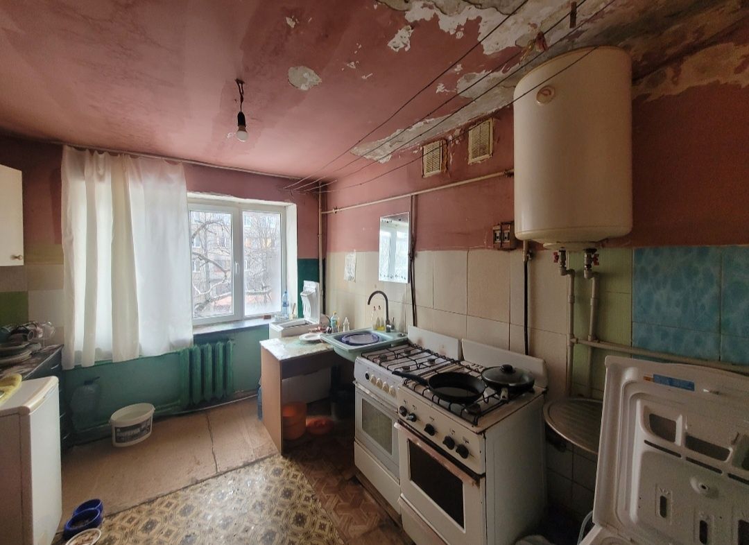 Продам гостинку, метро 23 августа 5минут