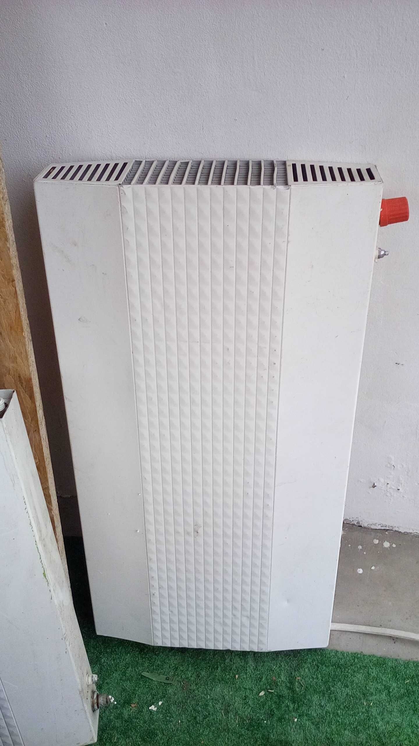 grzejnik konwektor 40cm (wys.)x 130 cm (szer.)