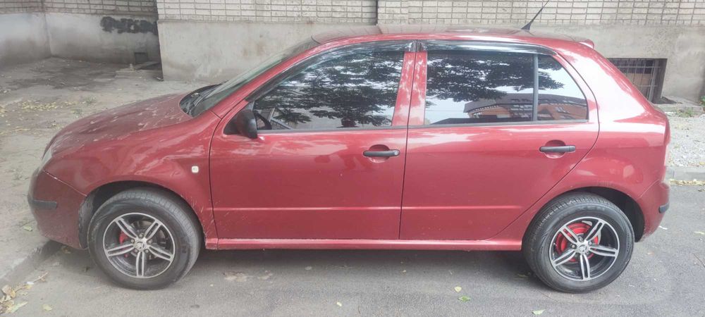 Продаю авто Skoda Fabia 2006