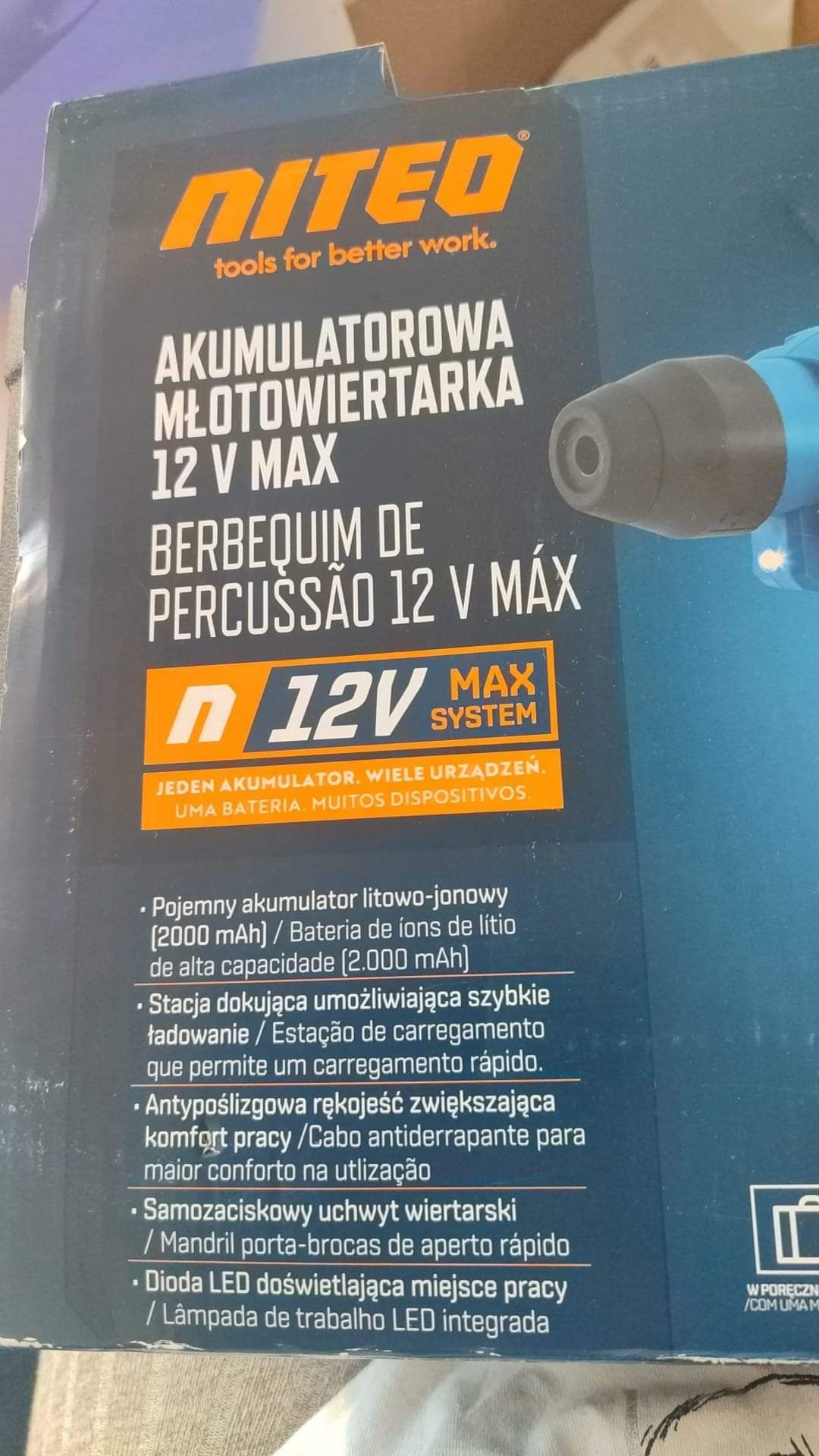 Akumulatorowa młotowiertarka 12V max