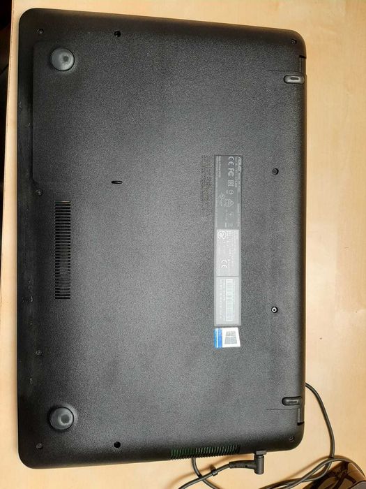 Vendo PC ASUS de 2024