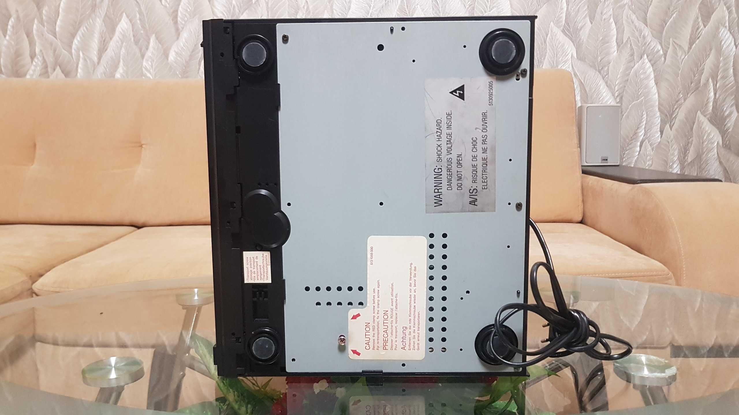 Проигрыватель CD  Denon DCD-1000 made in Japan/Japon