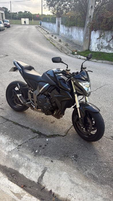 CB1000 preta 2009