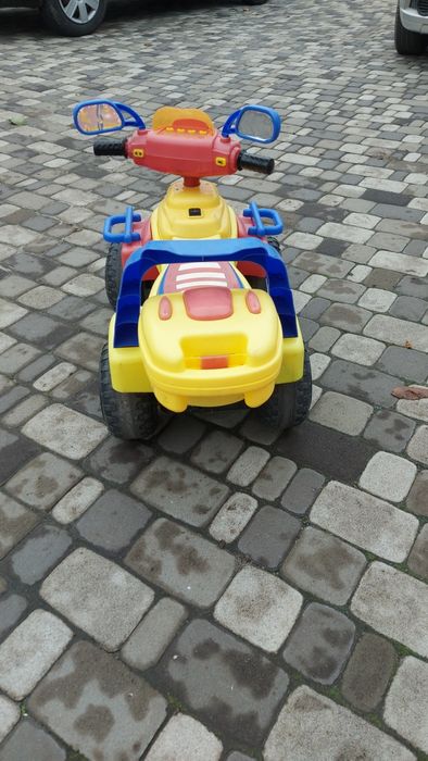 Продам дитячий квадроцикл