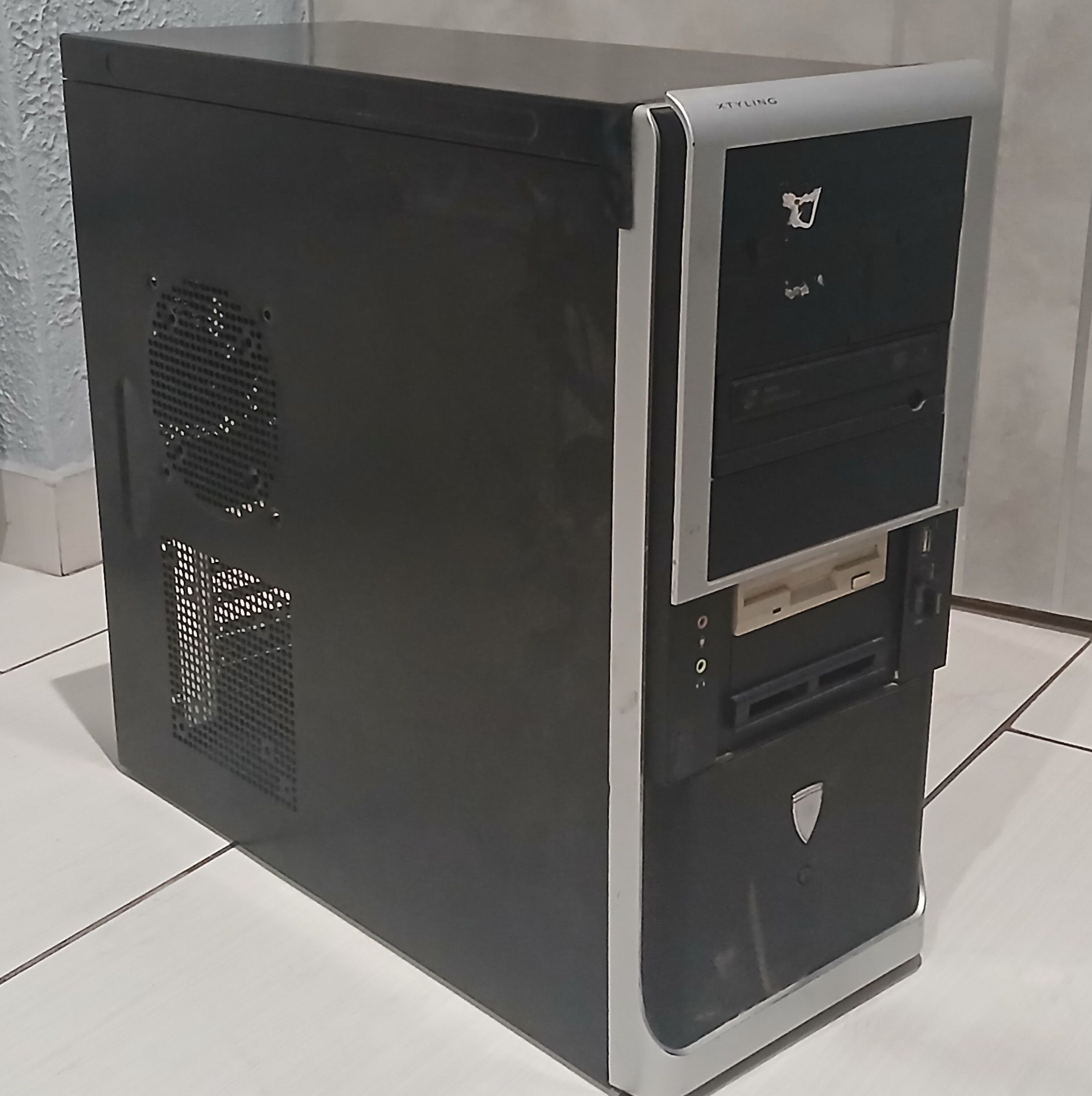 Komputer stacjonarny Gigabyte g41mt s2pt