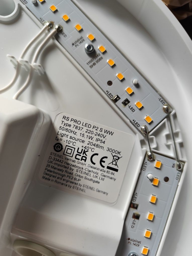 Lampa / plafon LED nowa z sensorem ruchu
