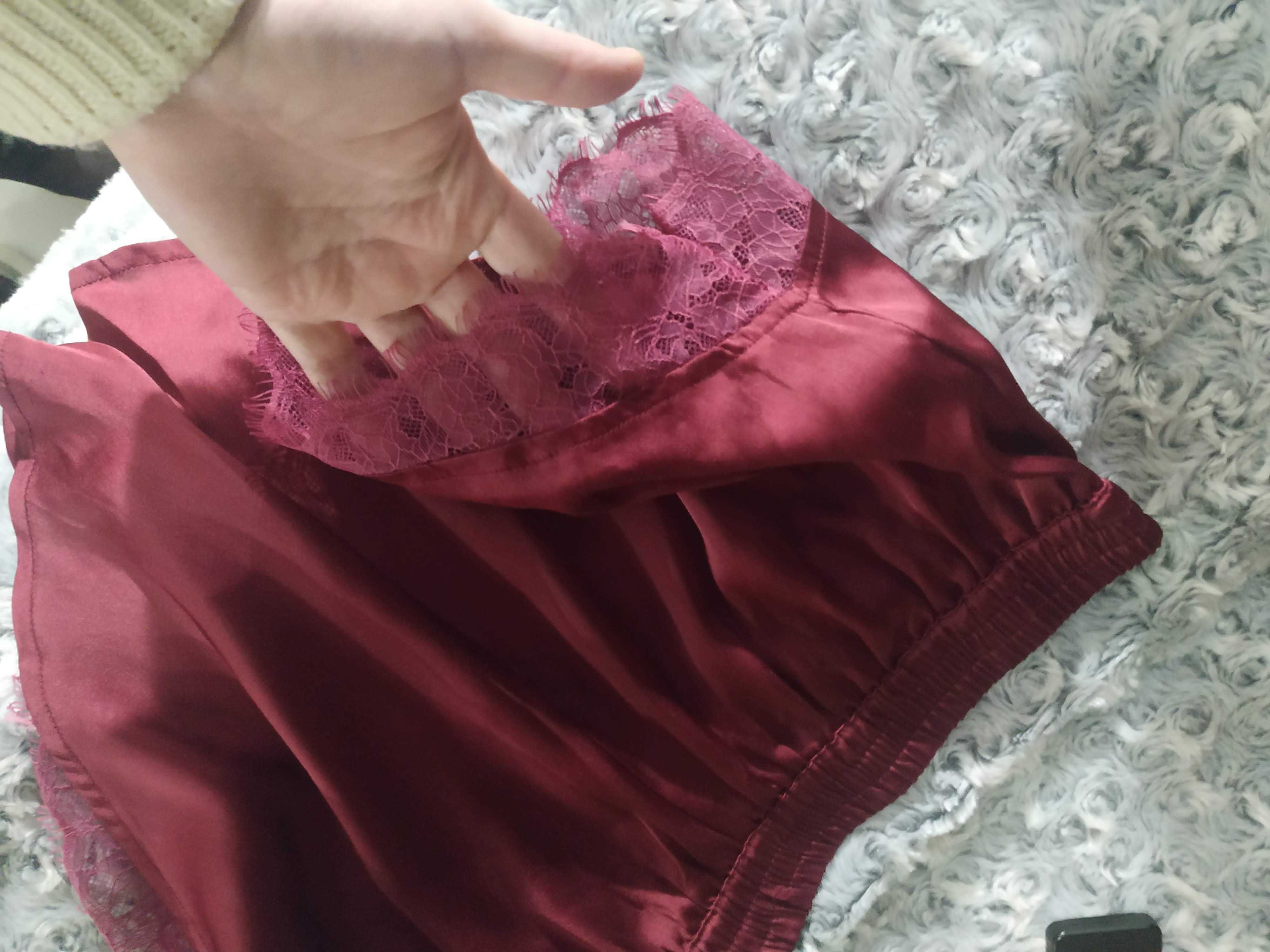 Атласно-гіпюрова жіноча піжама, розмір 46-48, бордова