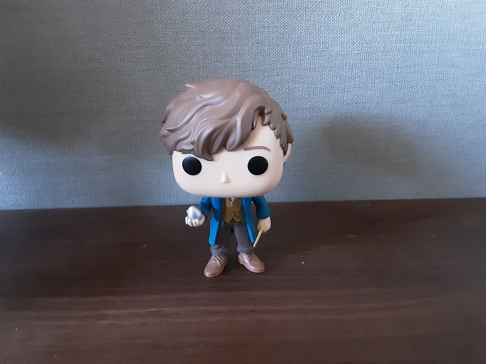 Funko pop newt skamander