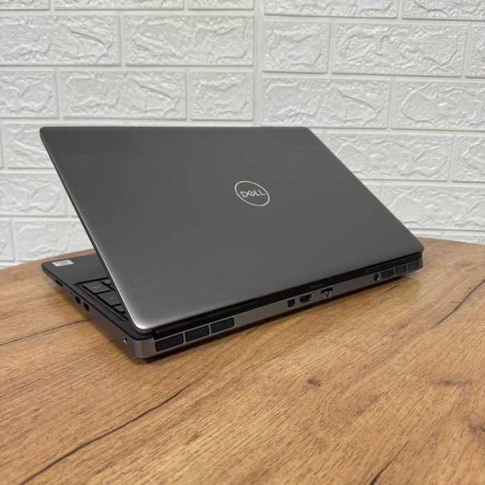 Dell Precision 7550  i5-10400H 32GB 1TB SSD Quadro T1000