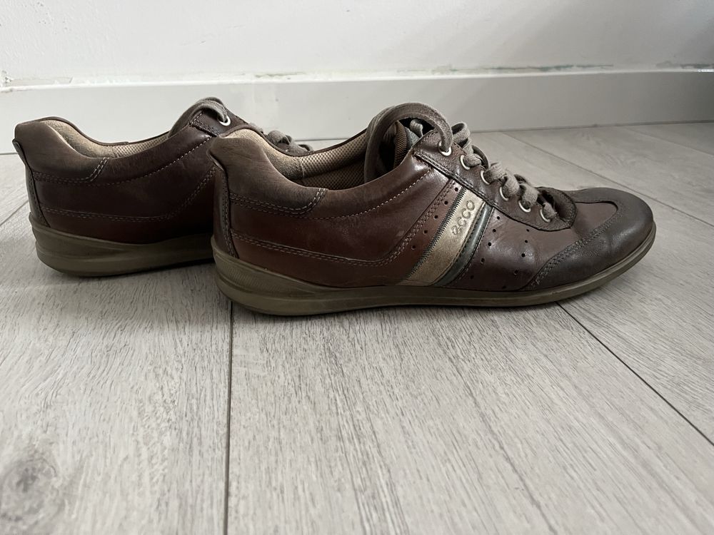 Brazowe męskie buty marki Ecco rozmiar 44 wkładka 28cm