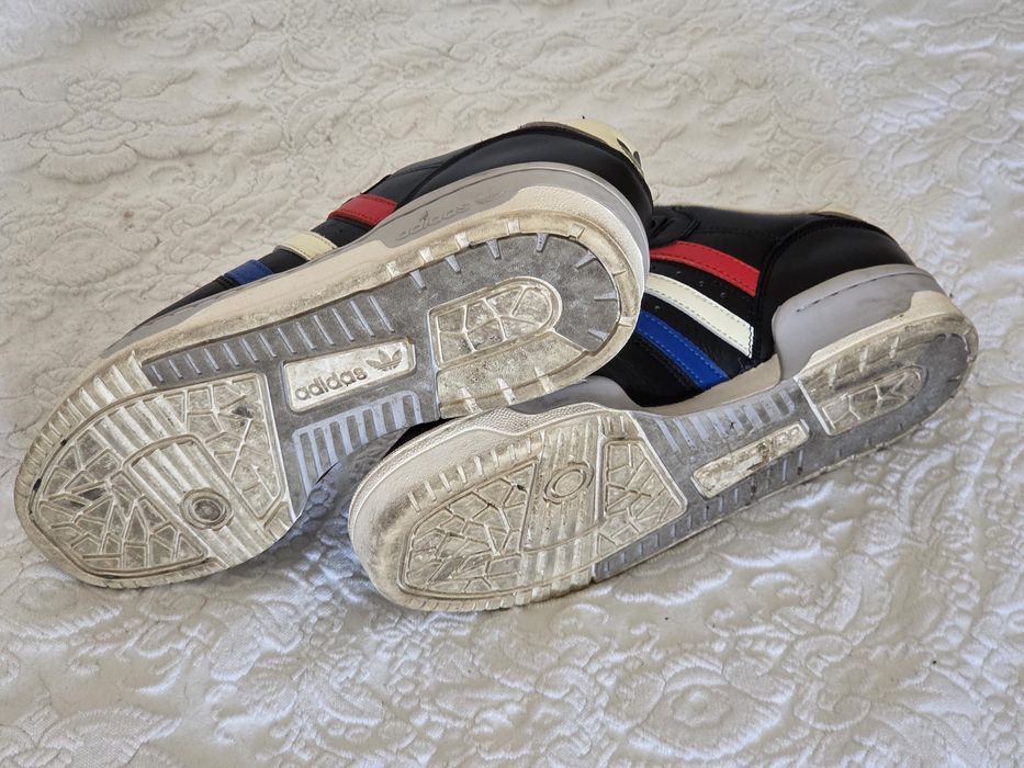 Adidas Rivalry Low "Black & White"