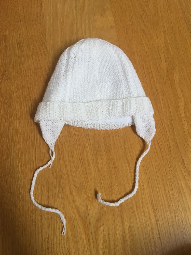 Czapeczka na zimę, 2-4 m-ce